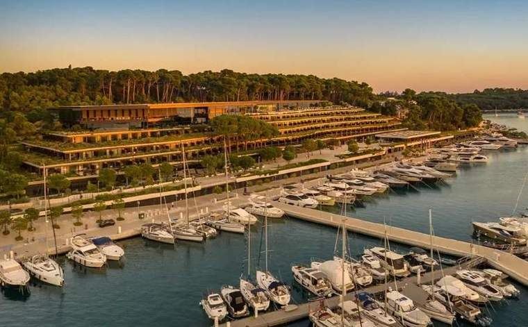 Grand Park Hotel Rovinj aan de jachthaven